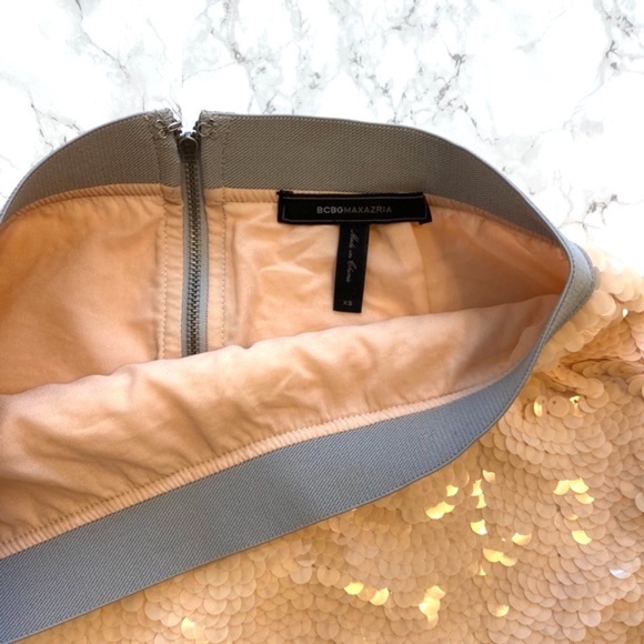 BCBGGeneration Michaela Sequined Mini Rose Size XS - Picture 3 of 8